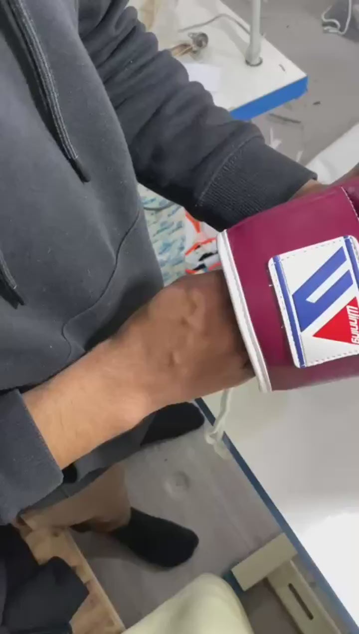 Winning Japan Boxing Gloves MS-600 - Custom Edition in Wine Red & White